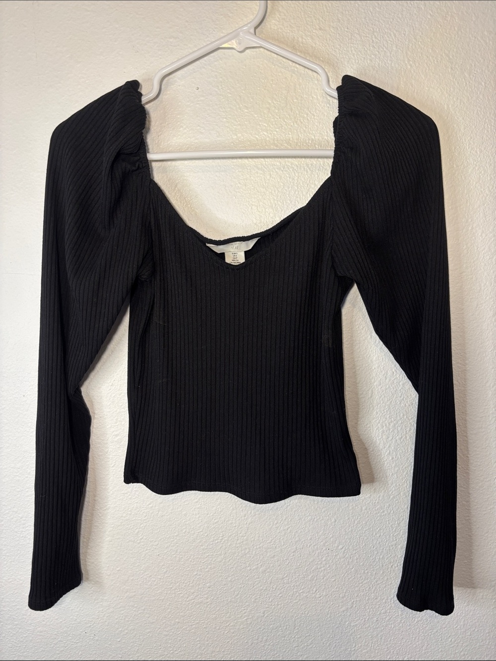H&M Black Ribbed Puff-Shoulder Long Sleeve Top